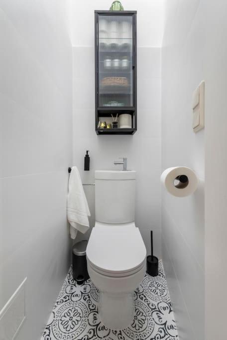 Apartment Spacious & Elegant 3 Bedroom Vienna